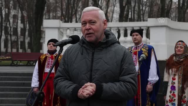 Ukrayna Ulusal Bankası Başkanı, Harkiv Kent Konseyi Başkanı Ihor Terekhov'a hatıra parası takdim etti