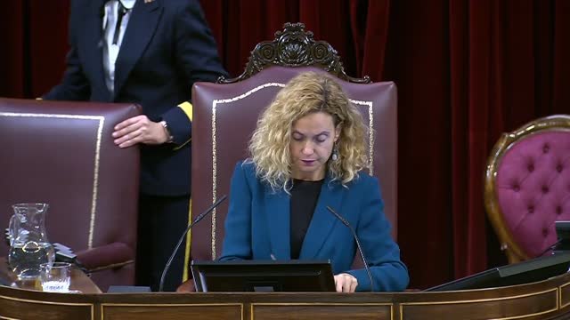 Rufián sale en defensa de Montero tras ser calificada de inútil por un diputado del PP en el hemiciclo