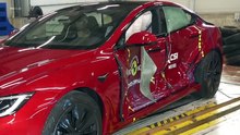 Tesla Model S (2022) Crash Test