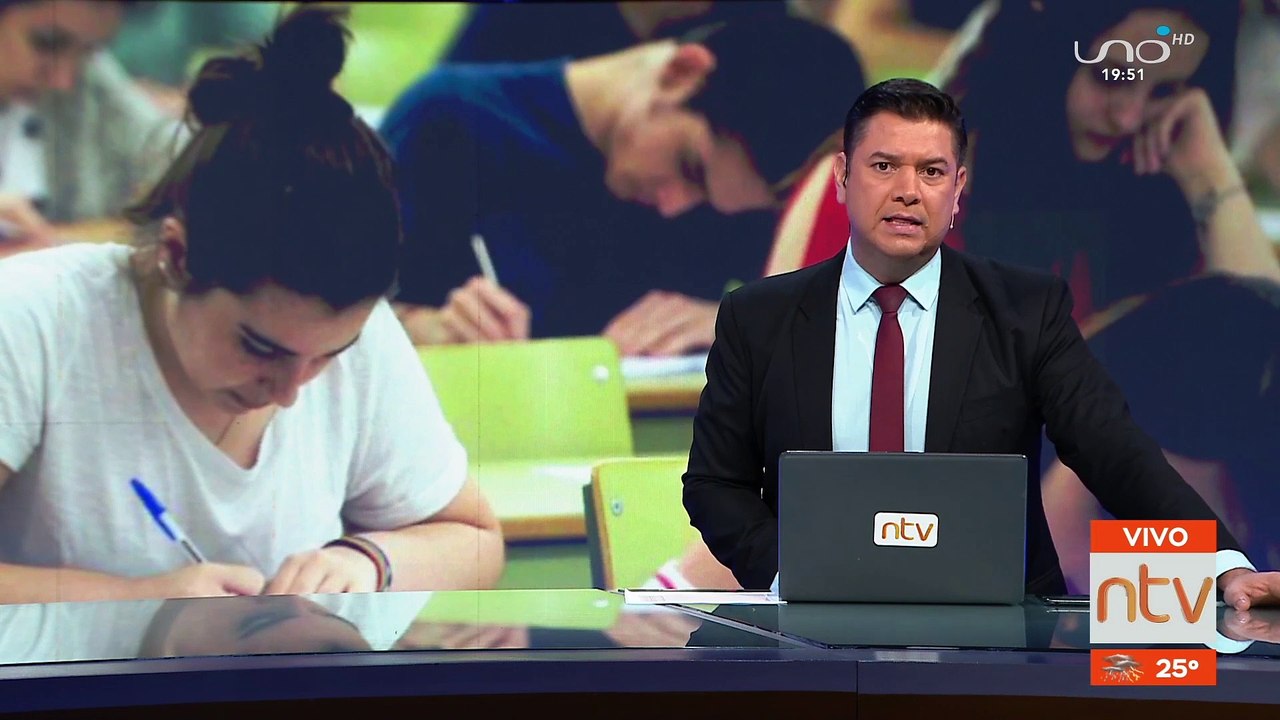 Senador de CREEMOS arremete contra el ministro de educación