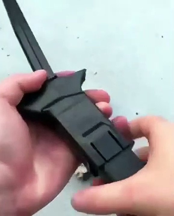 Reloading(1)&loading the pistol magazine in one second