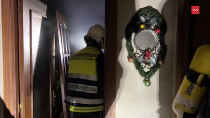 Dos hombres de avanzada edad han fallecido en un incendio de vivienda en Móstoles
