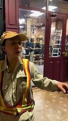 Lê Dương Bảo Lâm Gây Cười Khi Chọc Ghẹo Chị Lao Công Siêu Dễ Thương 😂