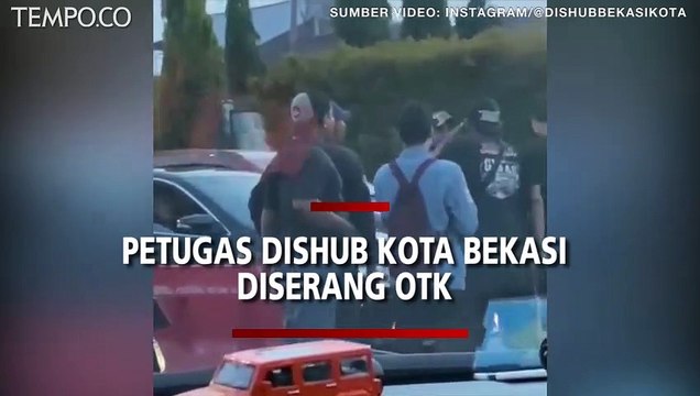 Petugas Dishub Kota Bekasi Diserang dengan Lemparan Helm