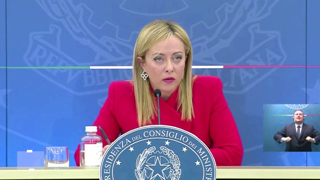 Meloni: Il reddito di cittadinanza sarà abolito nel 2023 per chi può lavorare