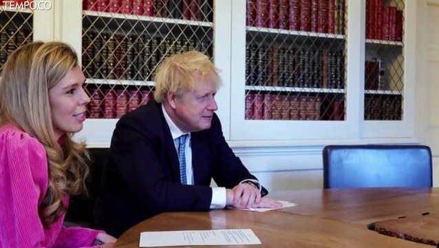 Boris Johnson Menikahi Tunangannya dalam Upacara Tertutup
