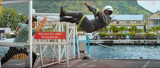 Shehzada First Look Kartika Aaryan Kriti Sanon