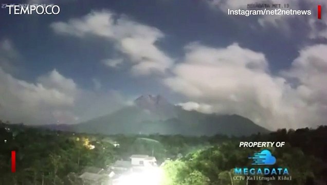 Viral Kilatan Cahaya di Puncak Gunung Merapi, Ini Kata BPPTKG