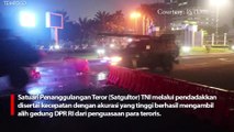 Simulasi, Satgultor TNI Tumpas Aksi Teroris di Gedung DPR RI