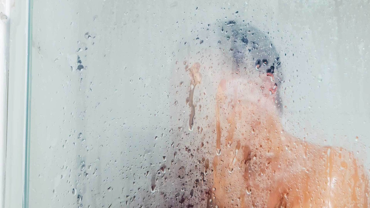 Verhindert das Abziehen der Dusche Schimmel im Bad?