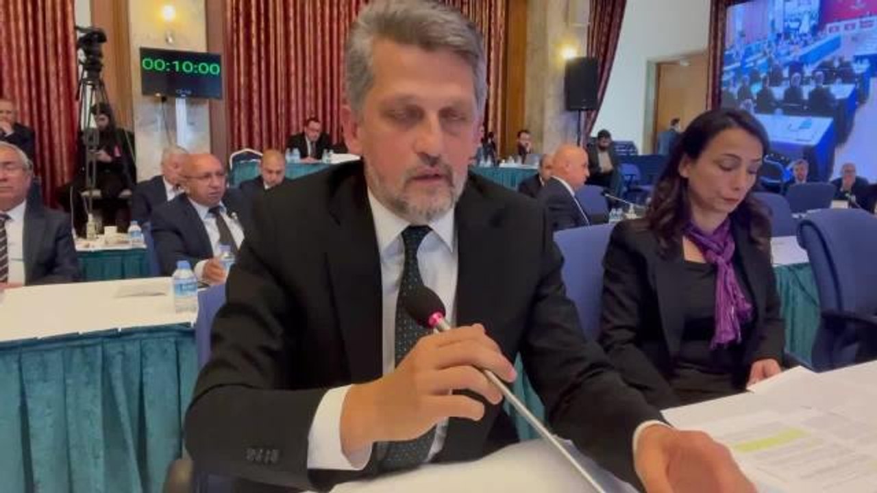 Garo Paylan'dan Bakar Akar'a: "Ceylanpınar'da İki Polisimiz Öldürüldüğü Zaman Bu İstihbaratı Veren Alçakların Darbeci Olduğunu Görmediniz"
