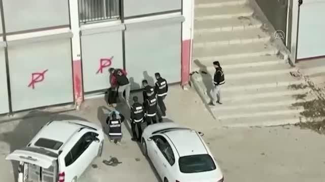 GAZİANTEP - 100 bin 993 paket kaçak sigara ve tarihi geçmiş ürünler ele geçirildi