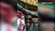 Galatasaraylı futbolcunun Katar'daki galibiyet sevinci kameralara böyle yansıdı