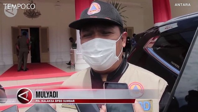 Hujan Intensitas Tinggi dan Gelombang Laut Akibatkan Banjir di Kota Padang