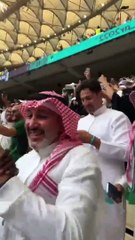 Gomis, Suudi Arabistan'ın zaferini kutluyor!