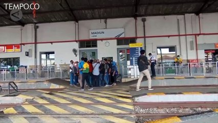 KAI Tambah Penjaga Perlintasan Tak Berpalang Pintu di Madiun Selama Nataru