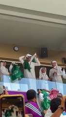 فرحة أمير قطر بفوز السعودية
