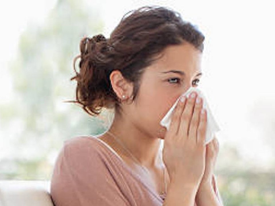 Während der Erkältungssaison: Diese Hausmittel bewirken Wunder!