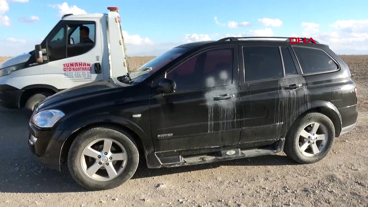 4 çocuklu çift, araçta ölü bulundu