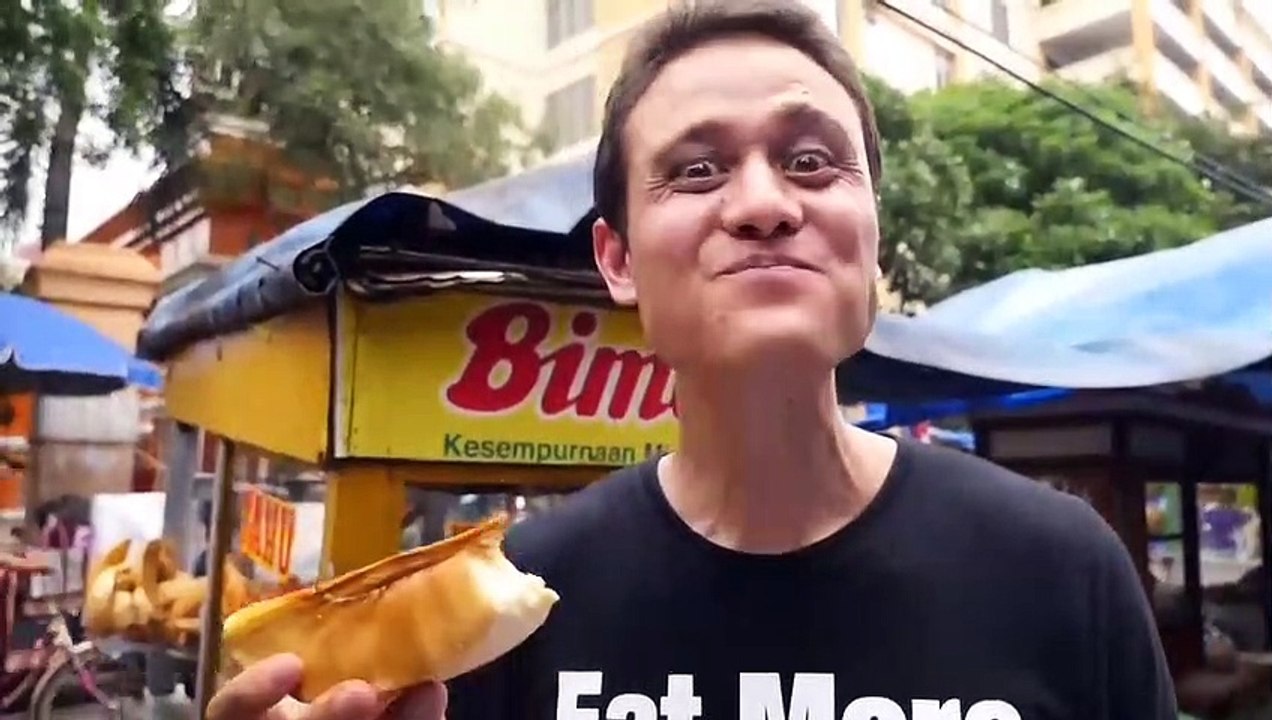 Indonesian Street Food Tour of Glodok (Chinatow...