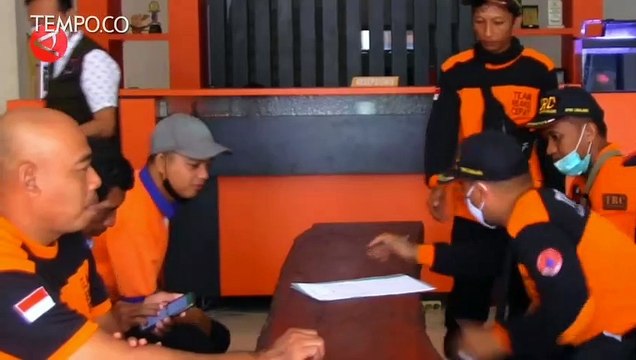 Semeru Luncurkan Awan Panas Sejauh 4 Km Kearah Tenggara