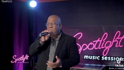 Penyanyi R&B Keith Martin Meninggal Dunia