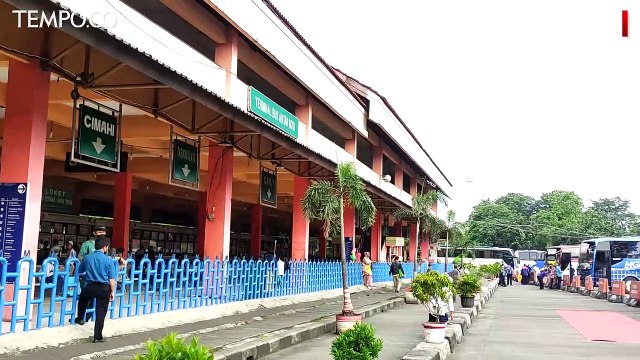 Belum Ada Lonjakan Penumpang Mudik di Terminal Kampung Rambutan