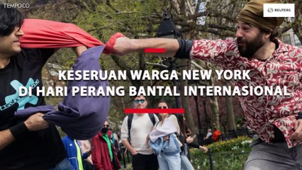 Keseruan Warga New York di Hari Perang Bantal Internasional