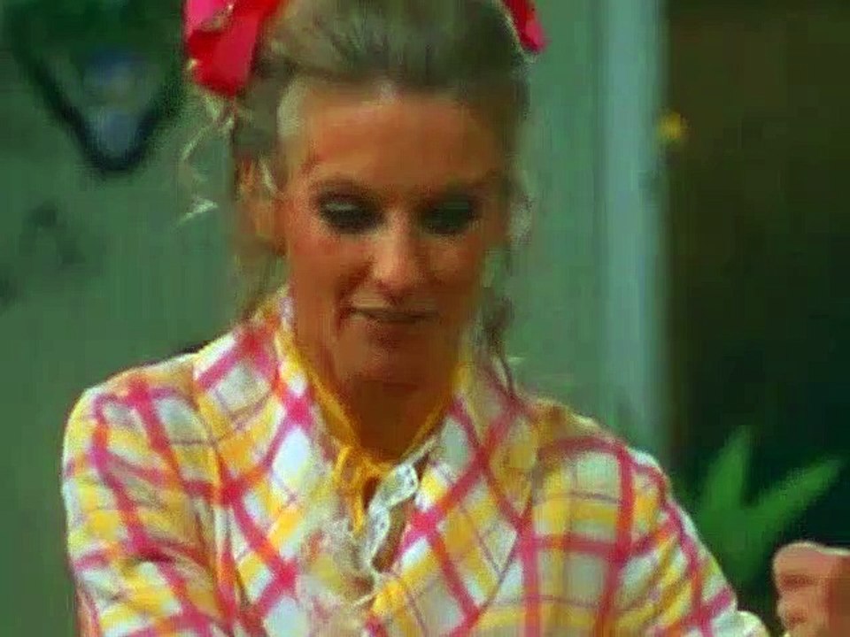 The Mary Tyler Moore Show S01E09 Bob & Rhoda & Teddy & Mary