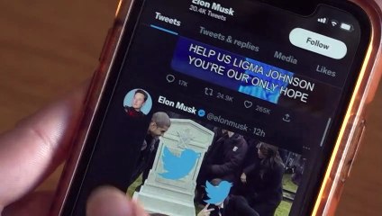 Musk volta a adiar lançamento de verificação paga no Twitter