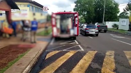 Idosa lesiona o joelho após sofrer queda no Centro