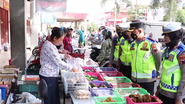 Pelayanan kepada Masyarakat, Kapolres Sukoharjo Laksanakan Pengaturan PH Pagi dan Patroli Dialogis