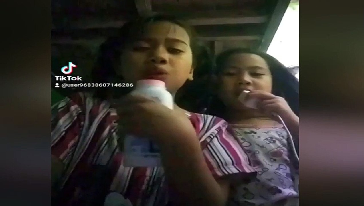 Two girls who are doing a TikTok cover of hit song "Gusto Ko Nang Bumitaw" went viral!