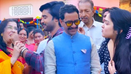 फिल्म 'विवाह 3' के सेट पर धूम धाम से मनाया गया आम्रपाली दुबे की माँ का जन्मदिन