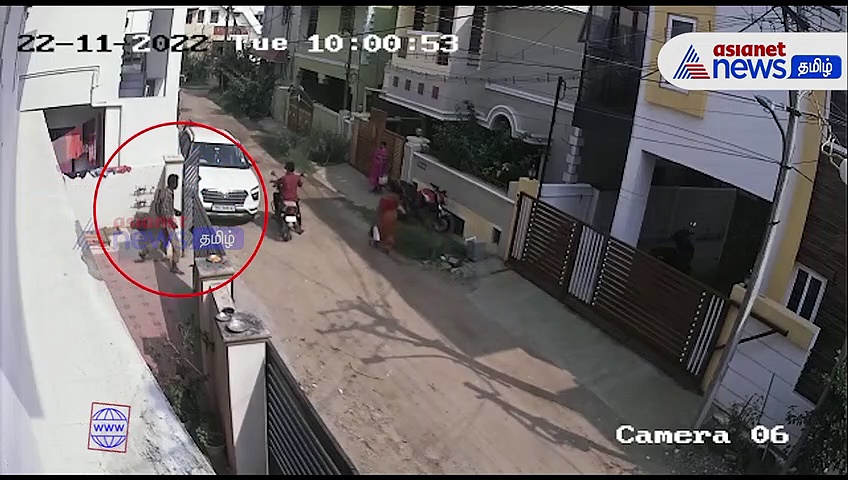 Watch : கோவையில் பட்டப்பகலில் வீடு புகுந்து பெண்ணிடம் தங்க நகையை பறித்துச் சென்ற நபர்! சிசிடிவி காட்சிகள்!