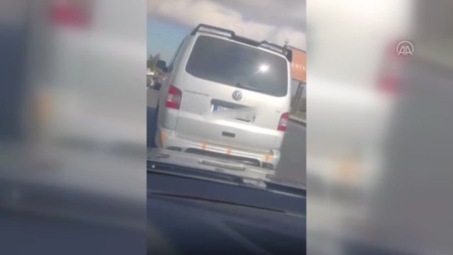 Trafiği tehlikeye düşüren sürücüye 2 bin 215 lira ceza