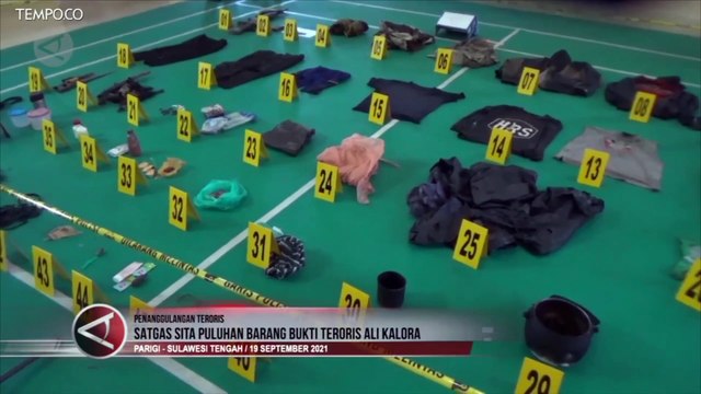 Polisi Sita Barang Bukti Terduga Teroris Ali Kalora