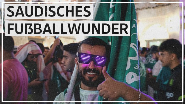 Historischer Moment : Saudische Fans feiern Sieg gegen Argentinien bei Fußball-WM in Katar