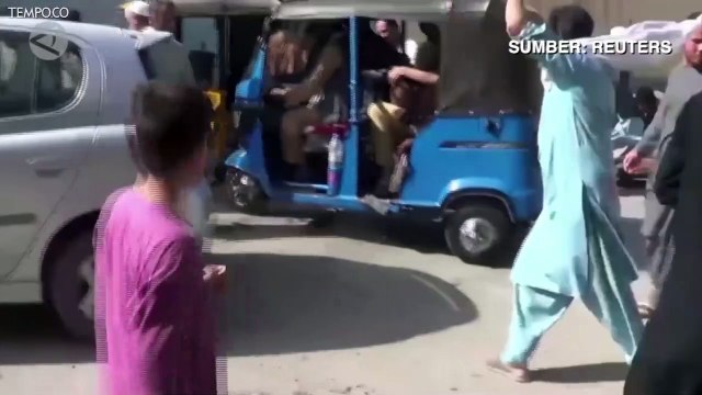 Serangan Bom Bunuh Diri Tewaskan 80 Orang di Masjid Afghanistan