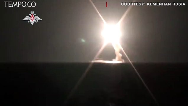 Pertama Kali, Rusia Luncurkan Rudal Hipersonik Tsirkon dari Kapal Selam Nuklir