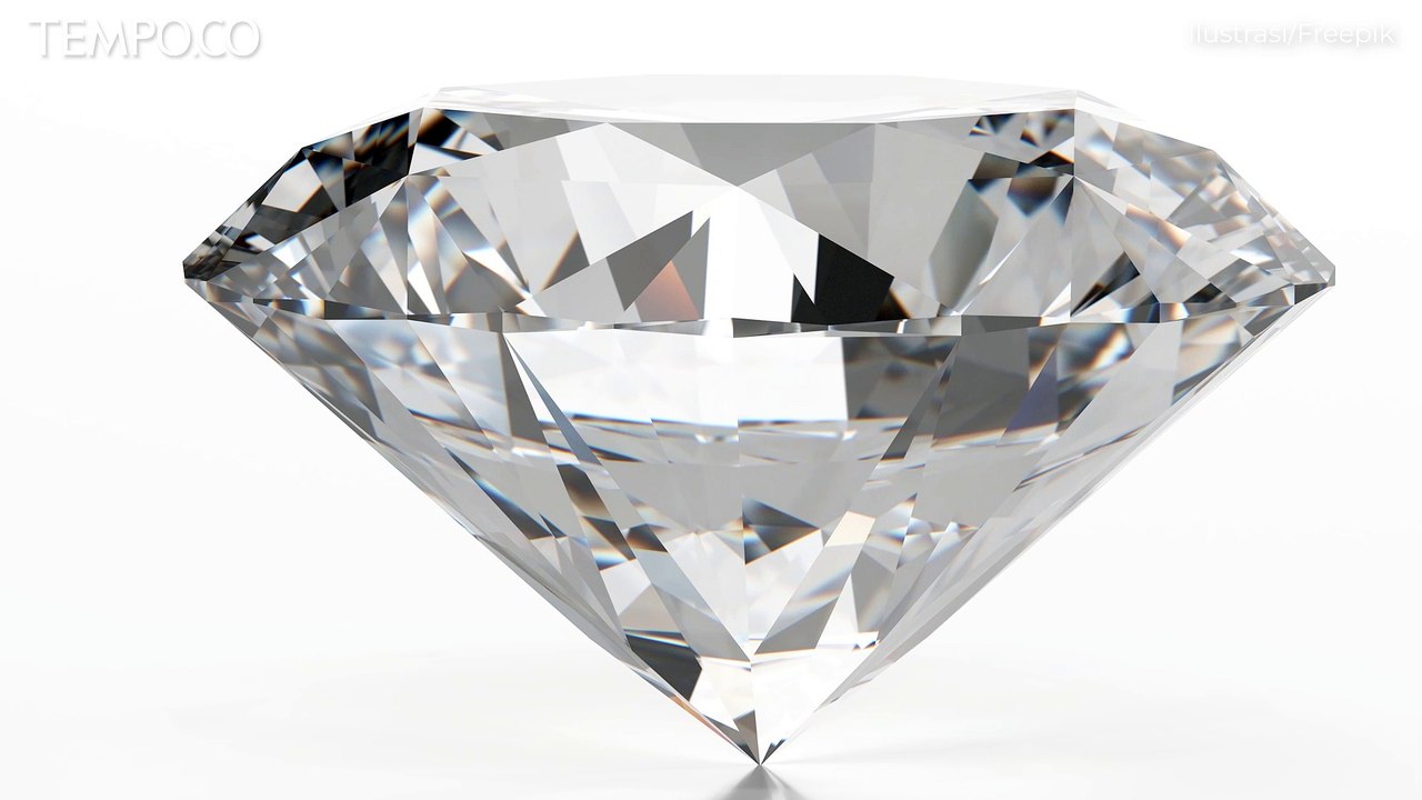 Kaya Mendadak, Nenek Ini Beli Berlian di Pasar Loak Ternyata Harga Jualnya 42M