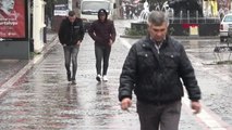 EDİRNE'DE YAĞMUR ETKİLİ OLDU, METREKAREYE 15 KİLO YAĞIŞ DÜŞTÜ