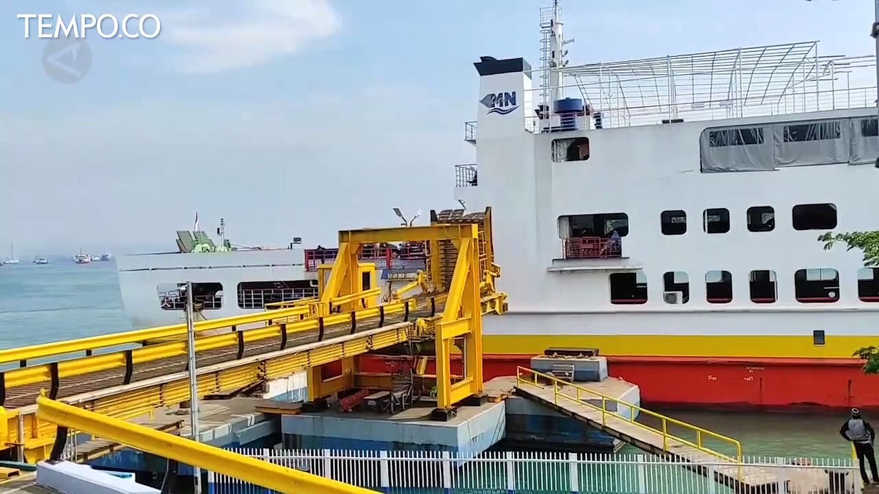 Aturan Baru Penyeberangan di Pelabuhan Merak Mulai Diberlakukan