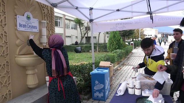 İnegöl Belediyesi’nden öğrencilere çorba ikramı