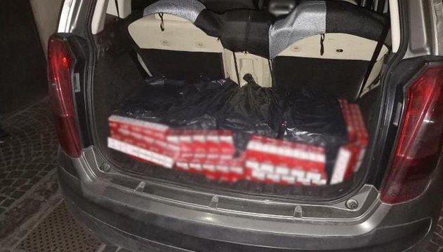 Contrabbando di sigarette tra Napoli e provincia: 5 arresti (23.11.22)