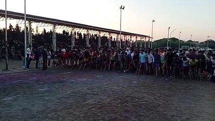 अमर शहीद पीराराम थोरी की पुण्यतिथि पर ट्रायल सेना भर्ती में दौड़े युवा