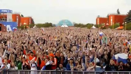 Completely Crazy Saudi Arabia Fan Reactions To 2-1 Goal Against Argentina In