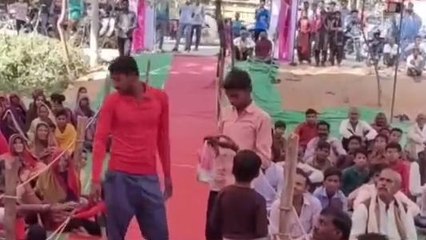 निवाड़ी: आस्था और विश्वास के साथ हुआ दिव्य दरबार का आयोजन,देखें खबर