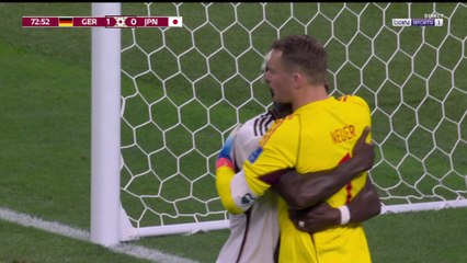 Coupe du Monde 2022 : L'incroyable parade de Manuel Neuer !