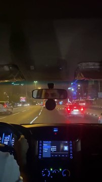 The unexpected moment a Qatar taxi driver found out his passengers were from Wales